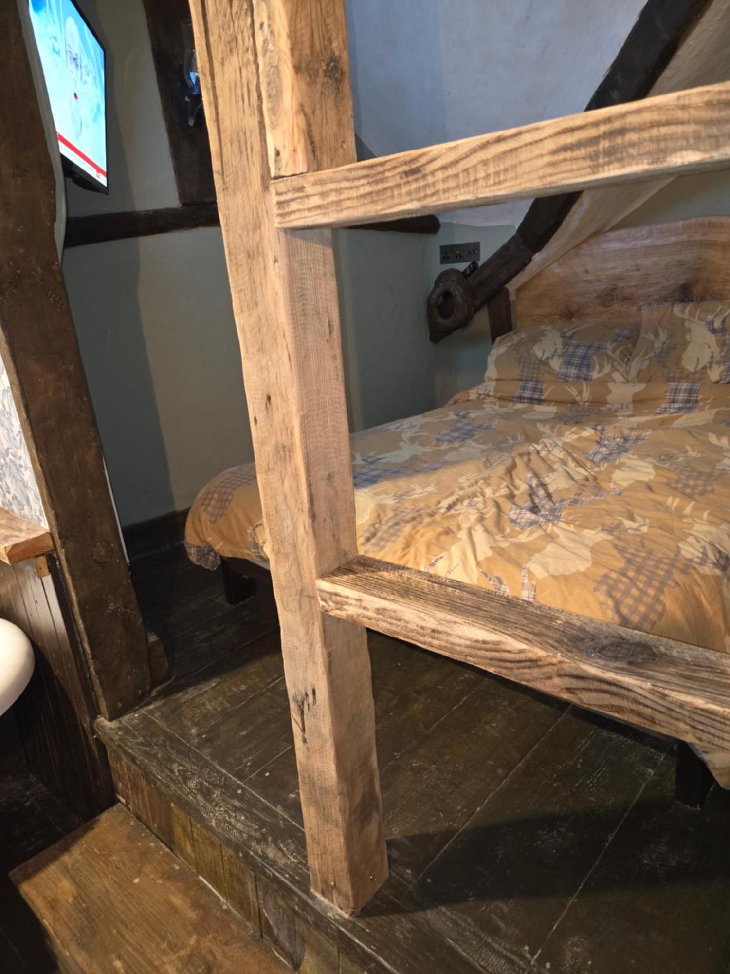 The White Hart Inn Tetford Room photo